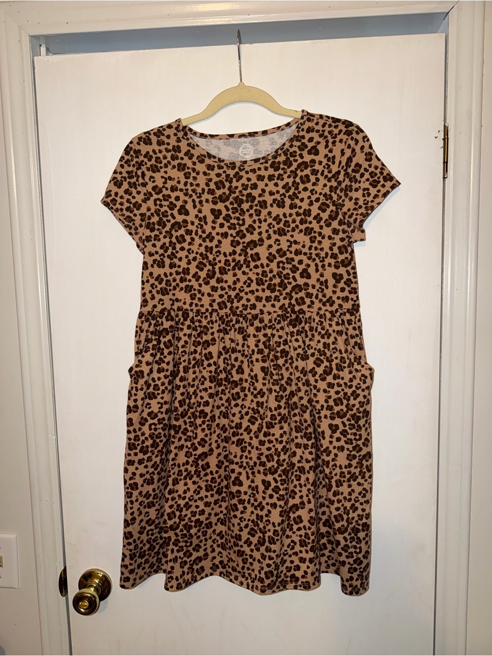 Girl’s Leopard Print Short Sleeve dress